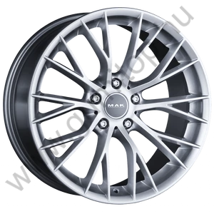 MAK Munchen 9.5x19 5x120 ET18 72.6